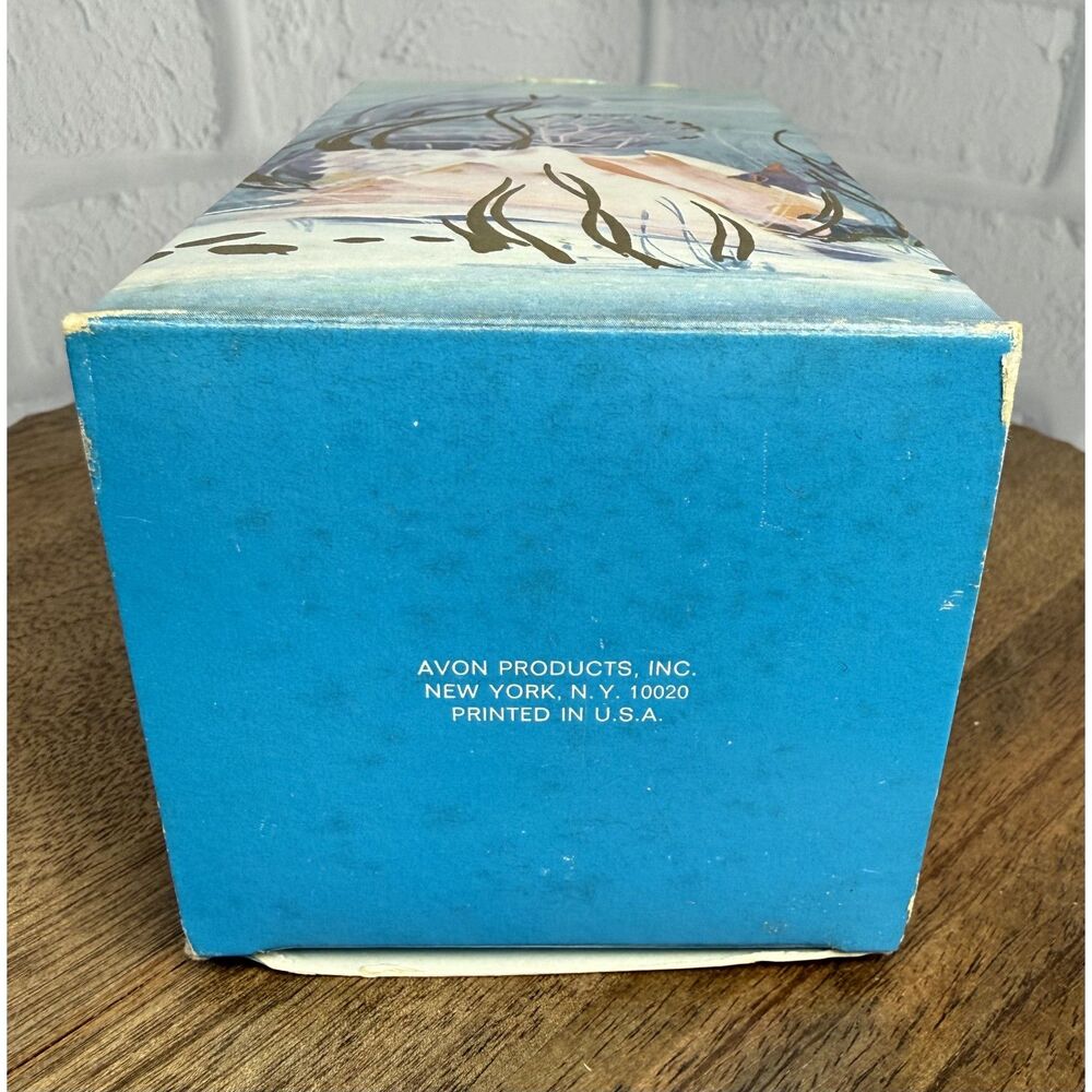 NEW Vintage Avon Sea Treasure Charisma Foaming Bath Oil 5fl. oz. - Picture 7 of 11
